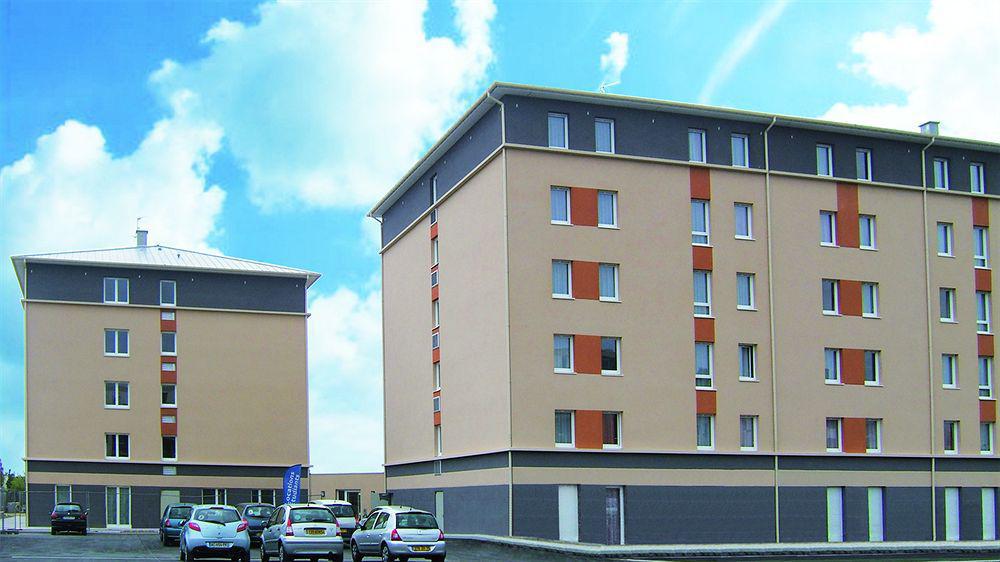 Sejours & Affaires Caen Le Clos Beaumois Aparthotel Exterior foto